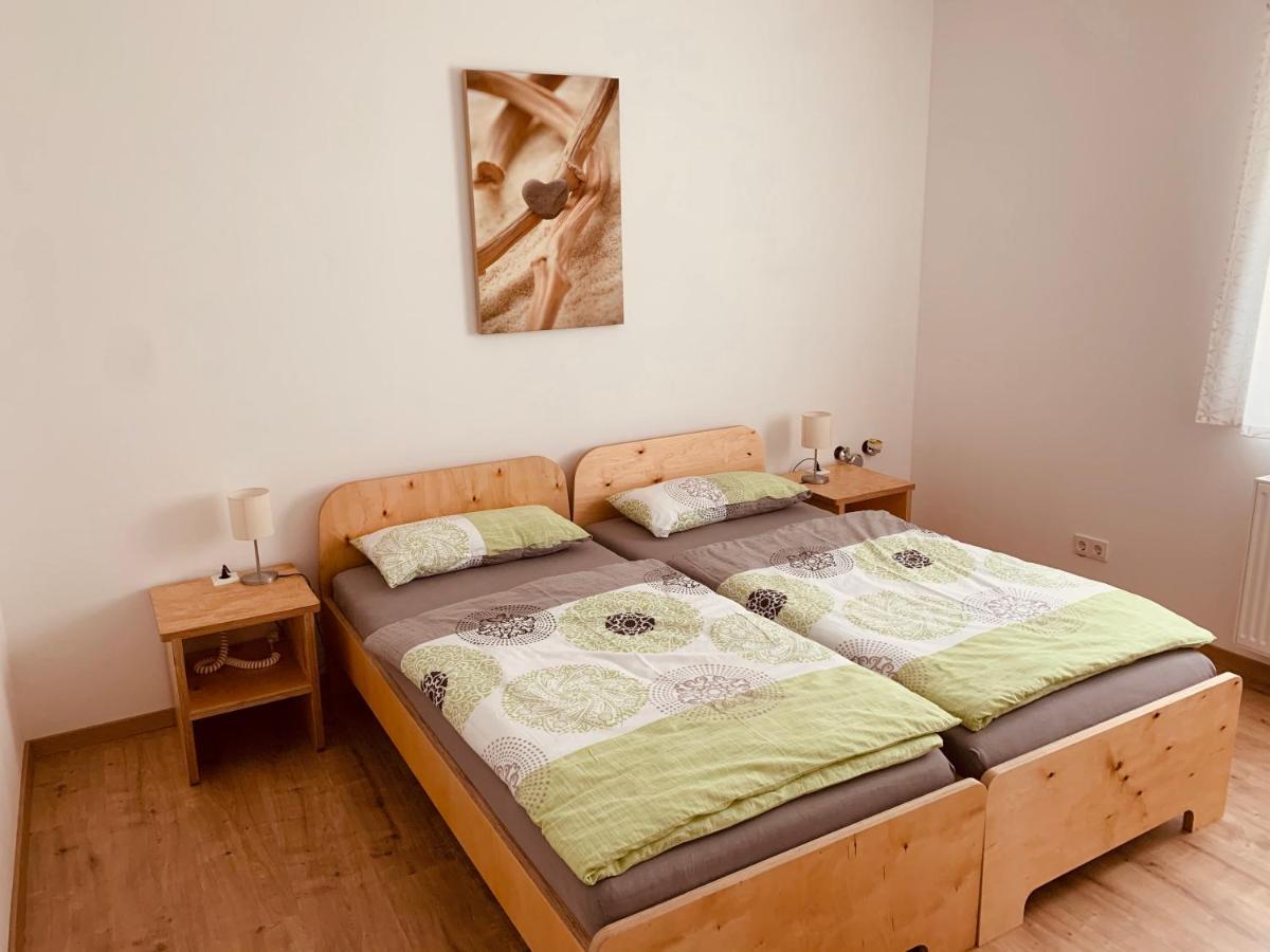 Ferienwohnung Bad Camberg - Apartment 3 Hoelzer Exterior foto